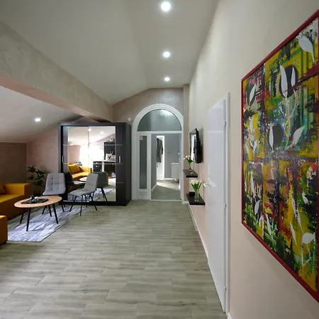 Vanimi Lux Apartmani Kikinda Exterior foto
